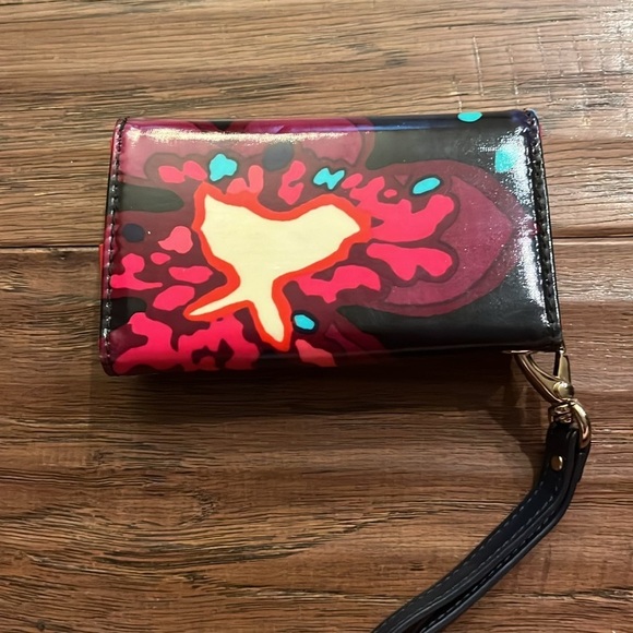 Kate Spade iPhone 5/5s Wristlet - Picture 6 of 8
